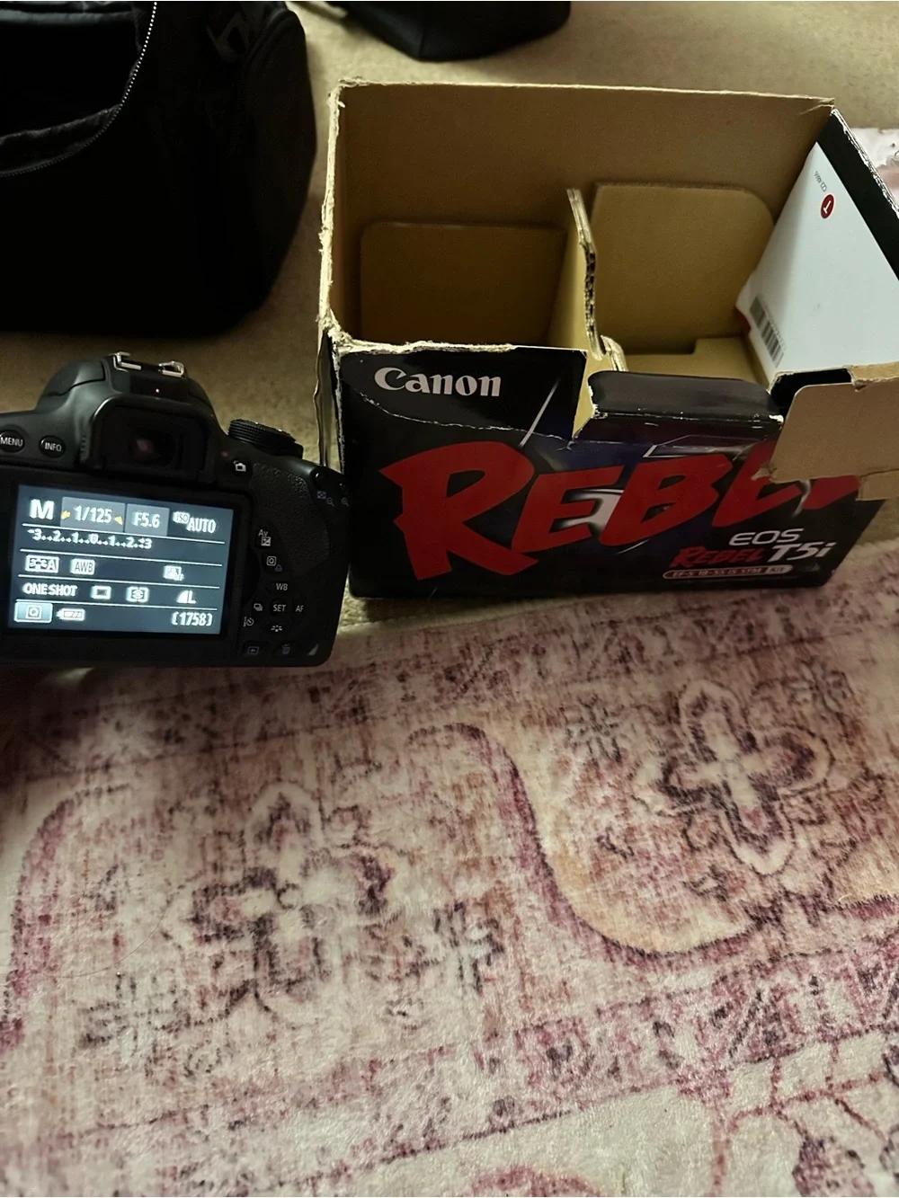 canon eos rebel t5i dslr camera bundle with zoom lense
